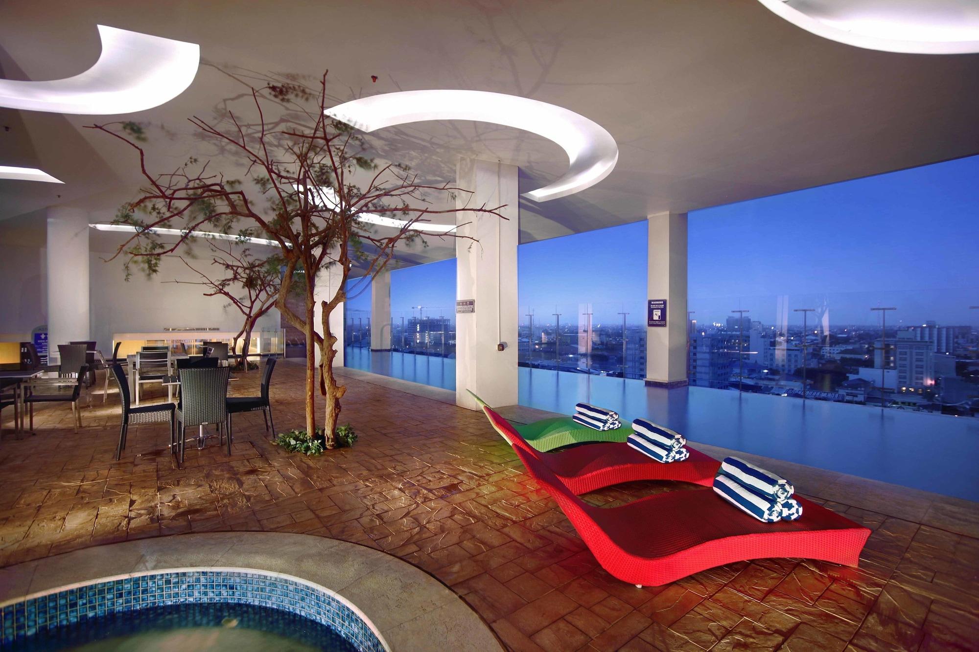 Aston Makassar Hotel & Convention Center Eksteriør bilde
