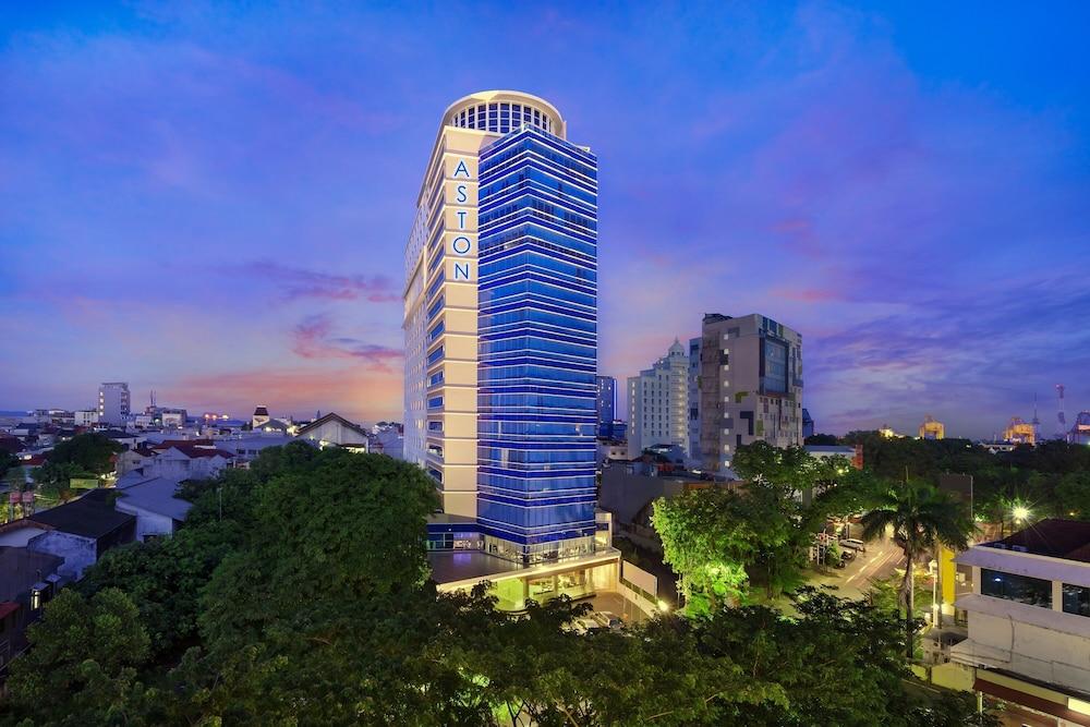 Aston Makassar Hotel & Convention Center Eksteriør bilde