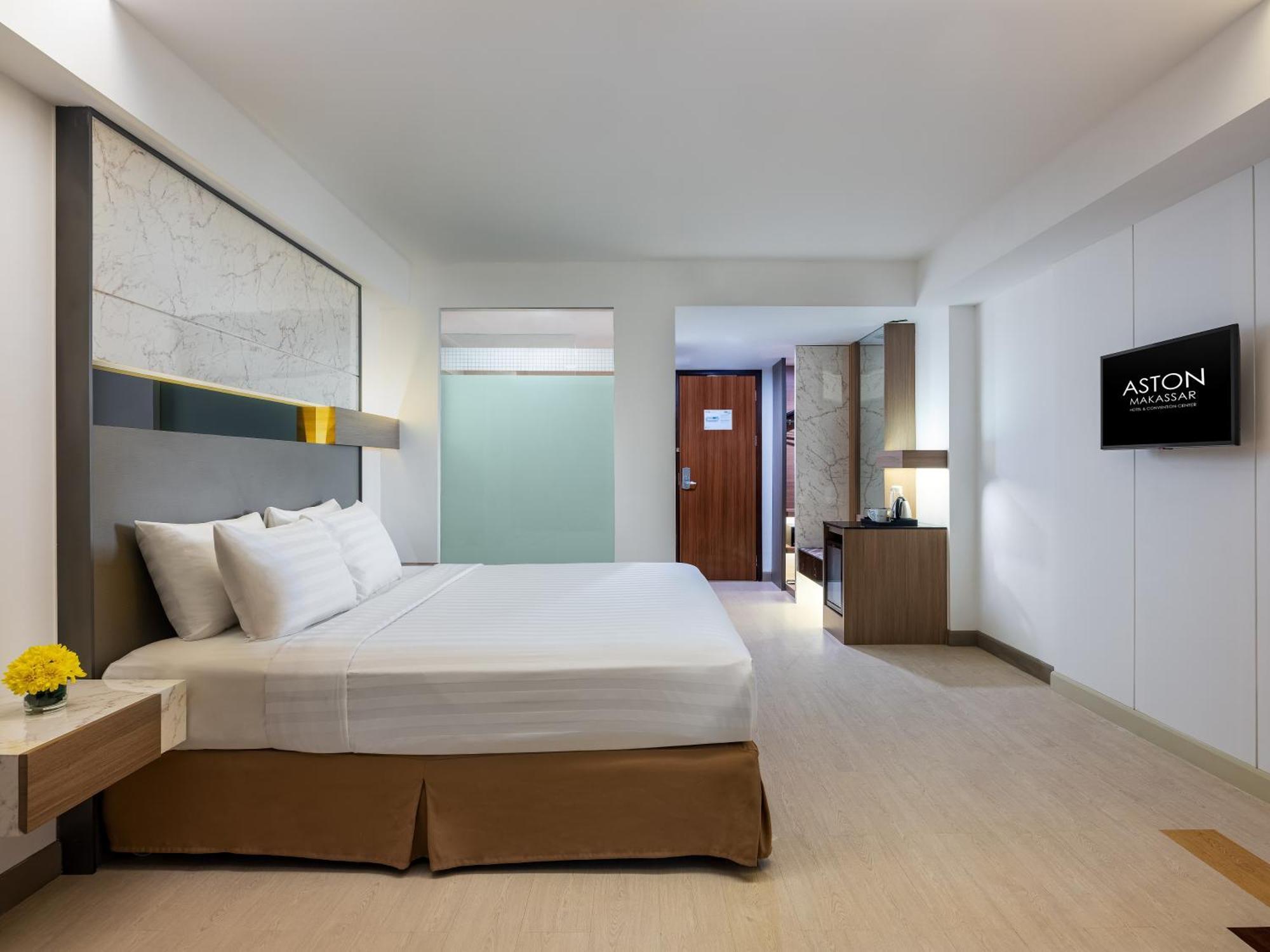Aston Makassar Hotel & Convention Center Eksteriør bilde