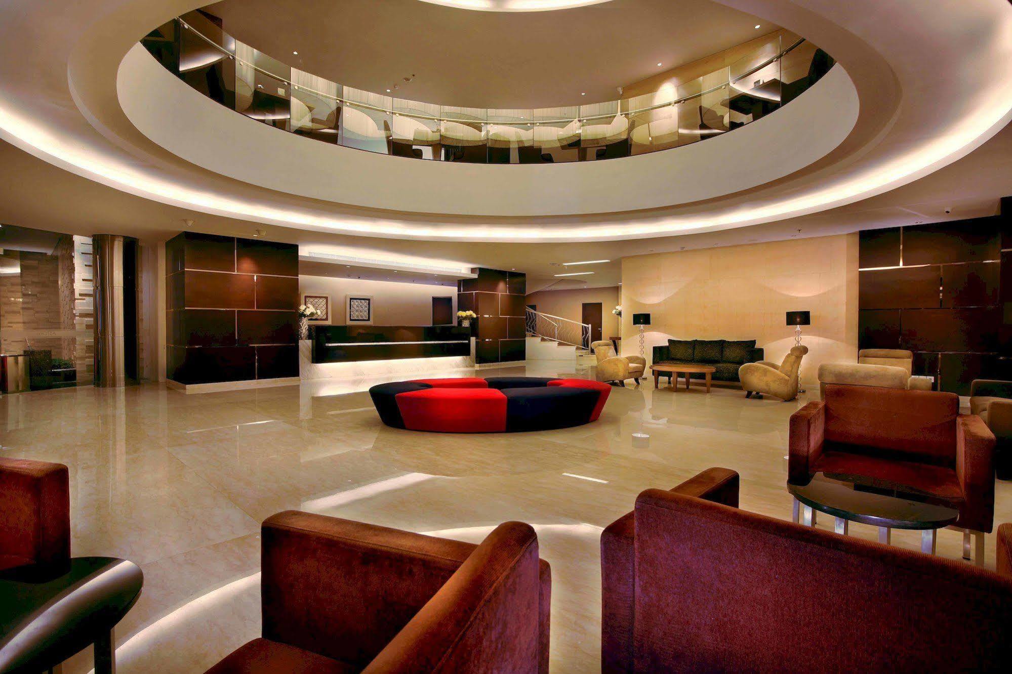 Aston Makassar Hotel & Convention Center Eksteriør bilde